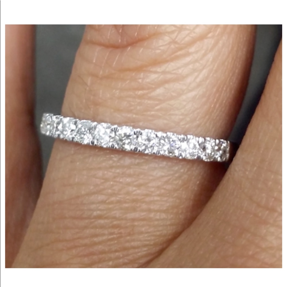 0.5 ct genuine diamond and 14K gold wedding band
